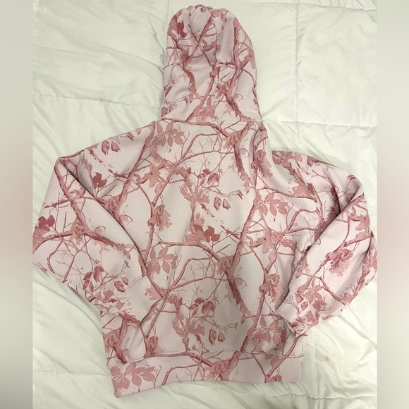 Abercrombie Sunday Hoodie in Pink Camo - Picture 5 of 7